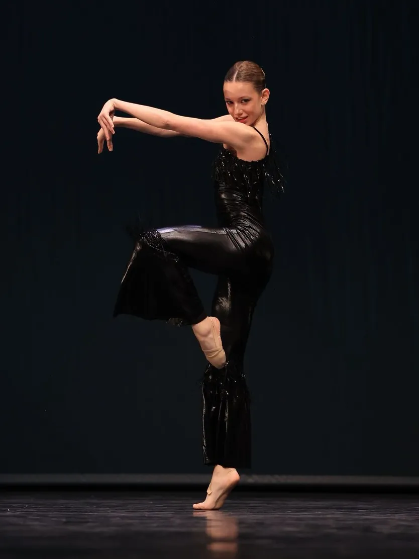Daniela Moral durante su participación en el Global Dance Open de Mérida