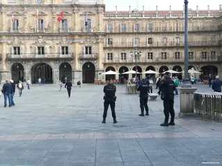 Policía Nacional en Plaza Mayor