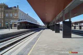 Nadie quiere perder el tren de la alta velocidad