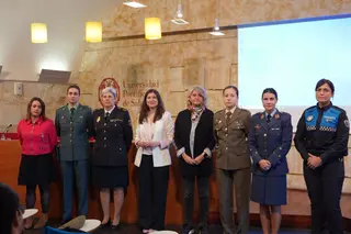Mesa redonda sobre la mujer en las Fuerzas y Cuerpos de Seguridad del Estado en la UPSA