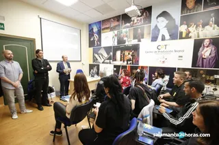 Taller de iniciación a la dirección de escena y la escritura teatral3