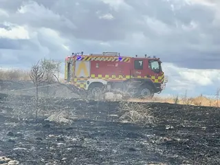 Incendio en unas tierras en Chamberí