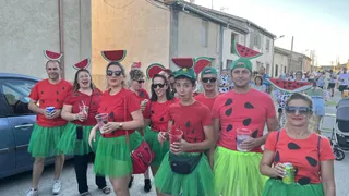 Recorrido de las peñas en Macotera