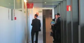 Las empresas se comportan mejor y descienden los despidos y los ERE
