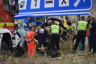Aparatoso accidente en la A-50, a la Peñaranda de Bracamonte. FOTO: ICAL