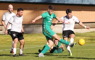 Javi Moríñigo, Sergio Rivera y Farres, en el Ciudad Rodrigo - Victoria