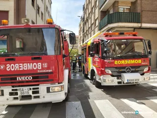 Intervención Bomberos en calle Sur (7)