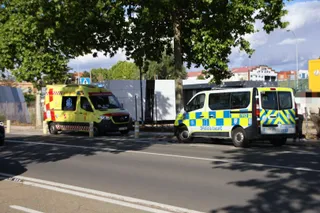 Accidente entre tres turismos en la avenida de San Agustín con tres personas heridas | Andrea Mateos