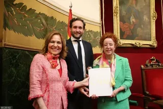 Belén Yuste y Sonnia L. Rivas-Caballero, autoras de 'Descubriendo a Cajal'. Foto: Diputación de Huesca