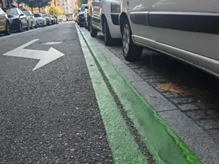 Doble Línea Verde En La Zona Ora En Salamanca
