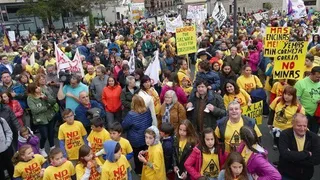 '¡No a la mina!' en 4.000 voces en Ávila