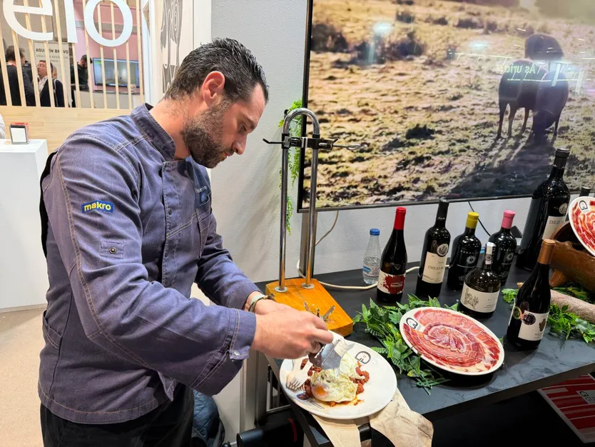 Degustación de chichas ibéricas de Guijuelo