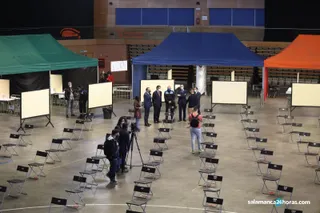 El PSOE denuncia "la falta de información, el caos y la improvisación de la Junta" a la hora de vacunar a los salmantinos