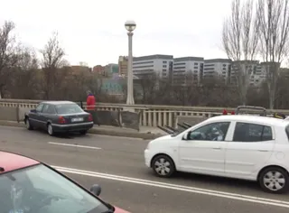 Salida de vía en el Puente de la Universidad