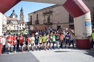 XXVIII Carrera popular «Padres, hijos y abuelos» de Peñaranda