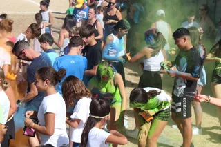 Fiesta de colores en Doñinos