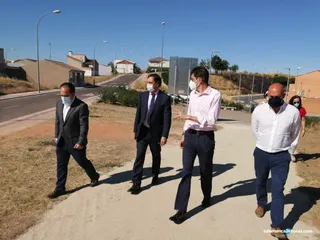 Alcalde visita parque Chamberí 2