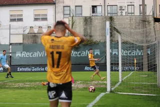 Rastrojo se lamenta en Barreiro | FOTO UNIONISTAS CF