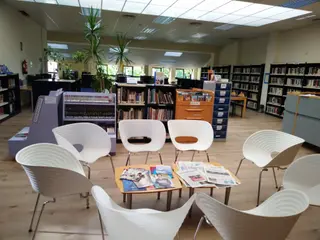 La biblioteca de Santa Marta se suma al Día mundial del Medio Ambiente con una exposición