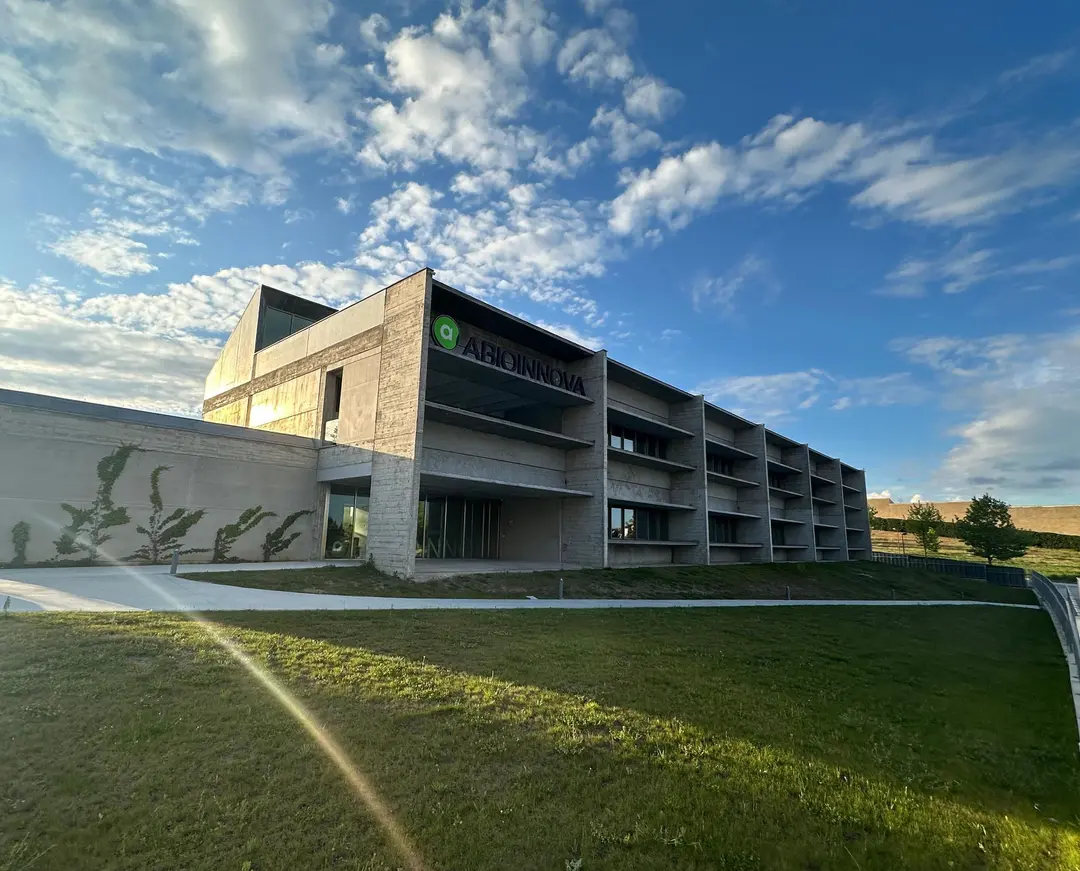 Abioinnova | Imagen De Archivo  