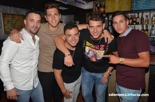 1.DSC 0129 1208x800