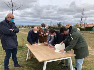 Carrascal de Barregas, Aldeatejada y Doñinos firman un convenio para construir un carril bici (2)