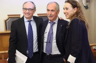 El profesor Vicente González Martín, condecorado con la Orden de la Estrella de Italia