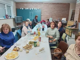 Merienda navideña de la Asociación de Mujeres Arte y Literatura de Terradillos
