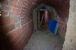 Foto de archivo de la construcción de una bodega | Agencia ICAL