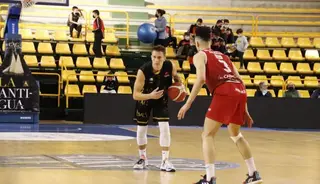 Ángel Moro, ante Obradoiro Silleda | FOTO SALAMANCA24HORAS.COM