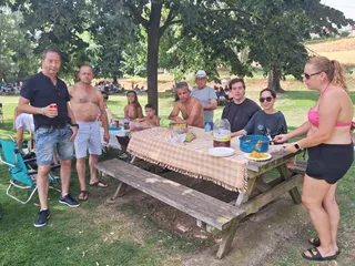 La paella y la sangría de Carbajosa de la Sagrada reúne a 1.500 personas