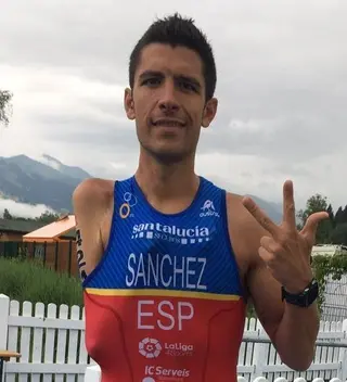 Alejandro Sánchez Palomero, bronce en el Campeonato de Europa de Triatlón
