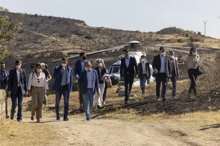 El presidente del Gobierno visita las zonas afectadas por el incendio en la provincia de Ávila. ICAL