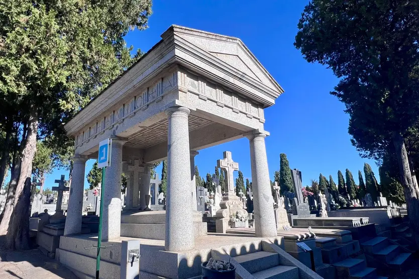 Sepulcro de Antonio Fernández