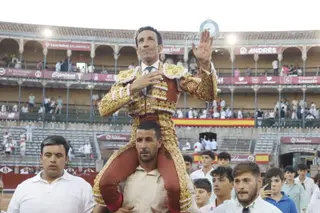 Puerta grande para David de Miranda en La Glorieta | Asier Galache