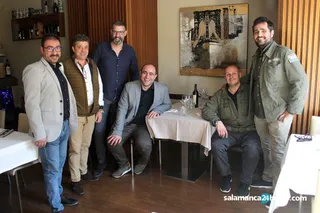 Julio jimenez y equipo hosteleria 2