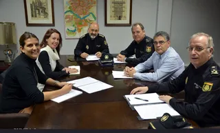 Asecov policia 1