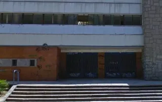 La Policía Local intercepta a dos grafiteros en el pabellón de La Alamedilla