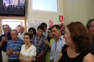 Emilio García Zarza dona 300 libros a Calzada de Don Diego