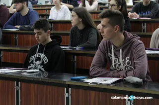 Alumnos Examen Profesores Universidad Ciencias Químicas (6)