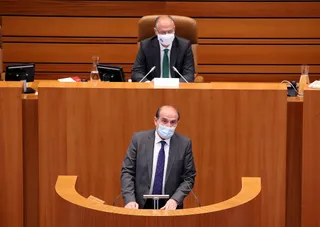 El procurador del Común cree que el cierre de los consultorios provoca una “merma” en el servicio