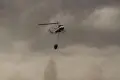 Helicóptero Soltando Agua En Un Incendio De Guijuelo. Asier Galache