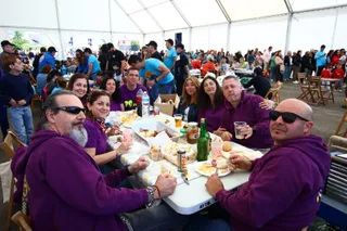 Villamayor de la Armuña vive un gran sábado con su tradicional comida popular | Mateo G.J.