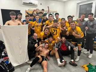 Los jugadores de Unionistas celebran la victoria ante el Béjar Industrial | FOTO UNIONISTAS CF