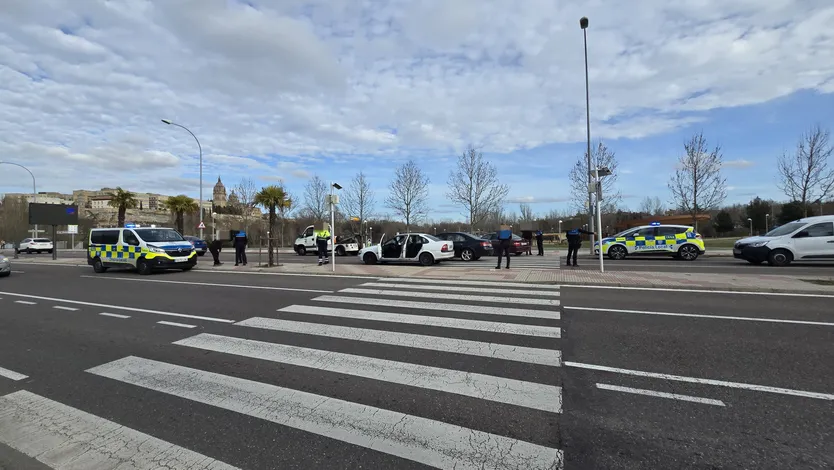 Accidente en Salas bajas entre un turismo y una bicicleta