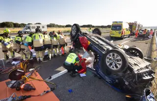 GALERÍA | Accidente múltiple en la A-62, entre la Fuente de San Esteban y San Muñoz. ICAL