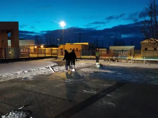 Trabajos para retirar la nieve y el hielo de 'Filomena' en Carbajosa