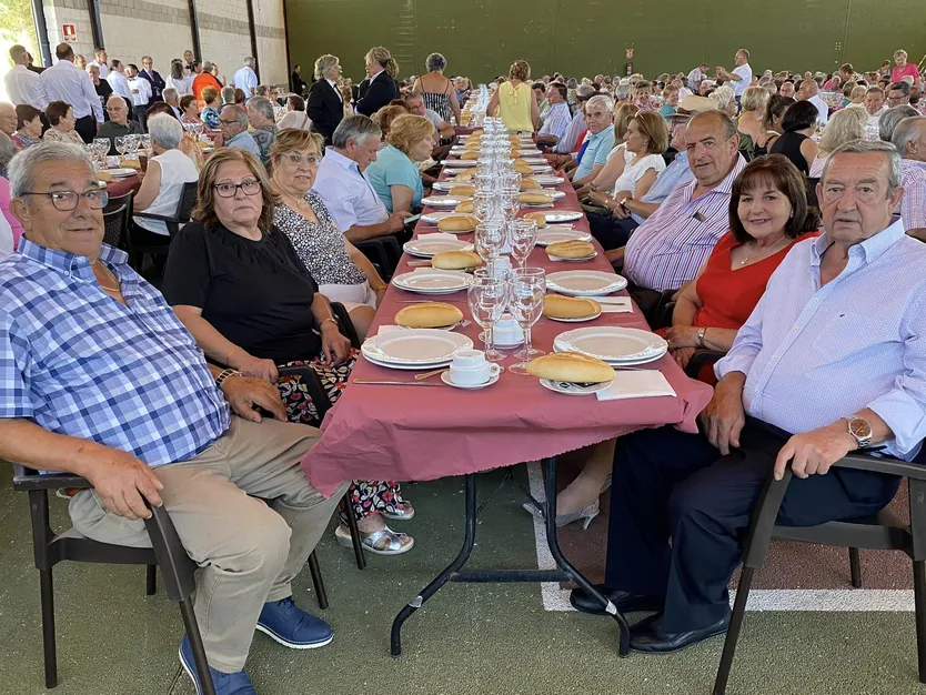 Homenaje a los mayores en Guijuelo