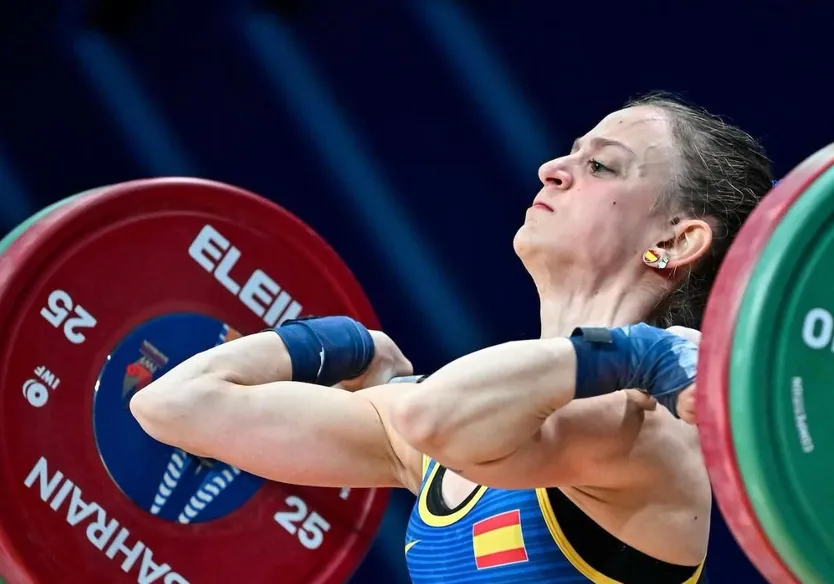 Marta Rincón en el 2024 IWF World Championships. FOTO: International Weightlifting Federation
