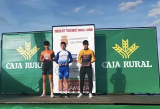 La Escuela de Ciclismo Bejarana en Coreses